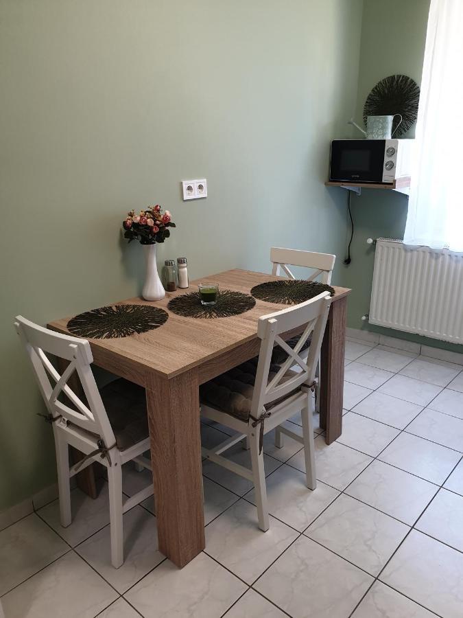 Royal Apartman Eger Zewnętrze zdjęcie